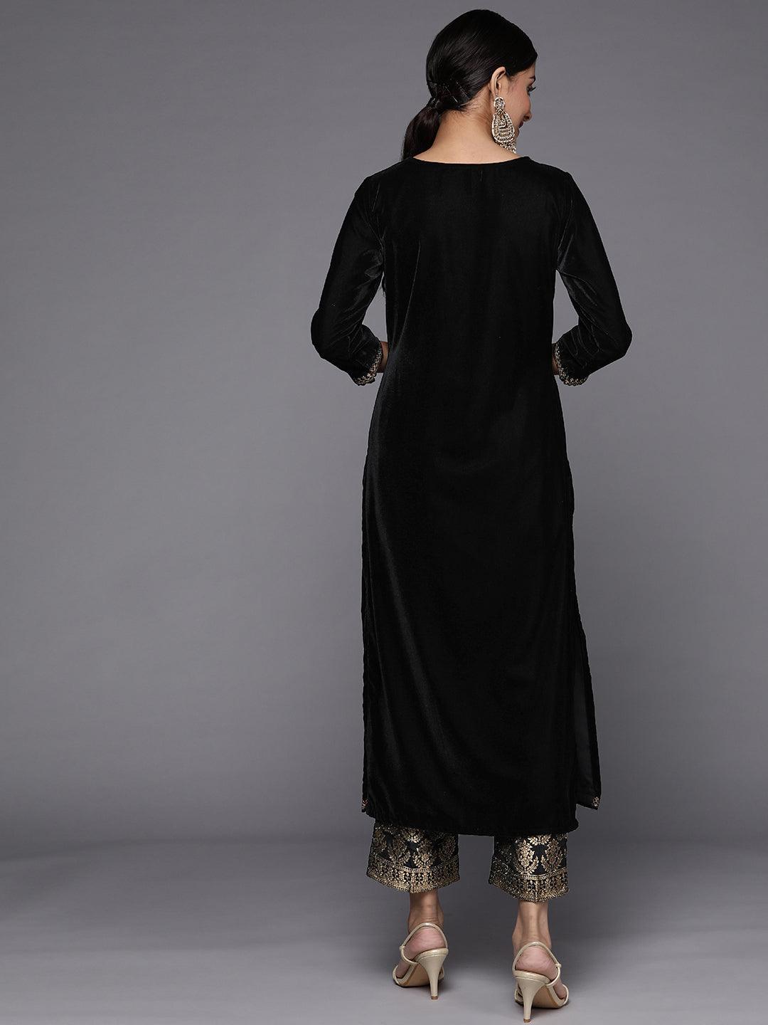 Black Yoke Design Velvet Straight Kurta Set - ShopLibas 