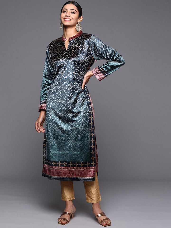 Blue Printed Velvet Straight Kurta - ShopLibas