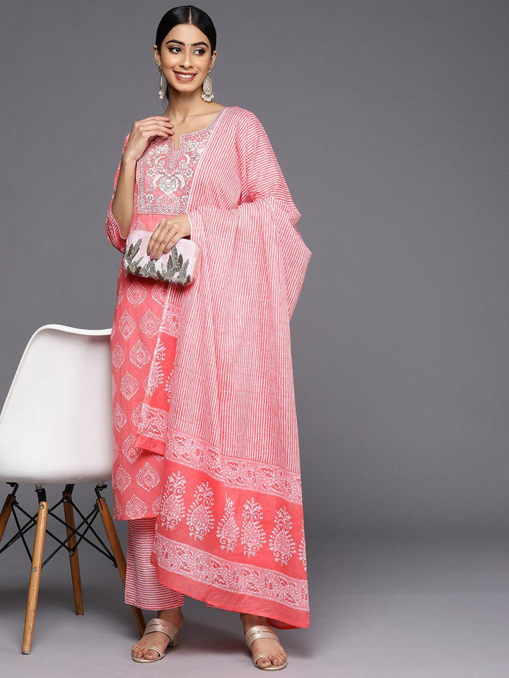 Coral Yoke Design Cotton Straight Suit Set With Trousers - ShopLibas