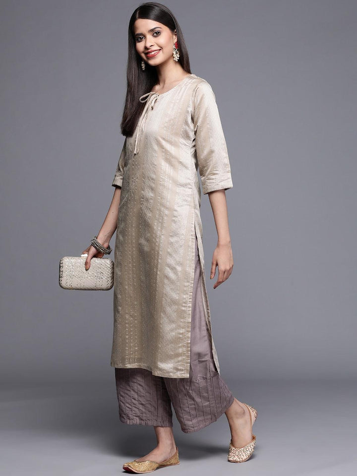 Grey Woven Design Chanderi Silk Kurta - ShopLibas