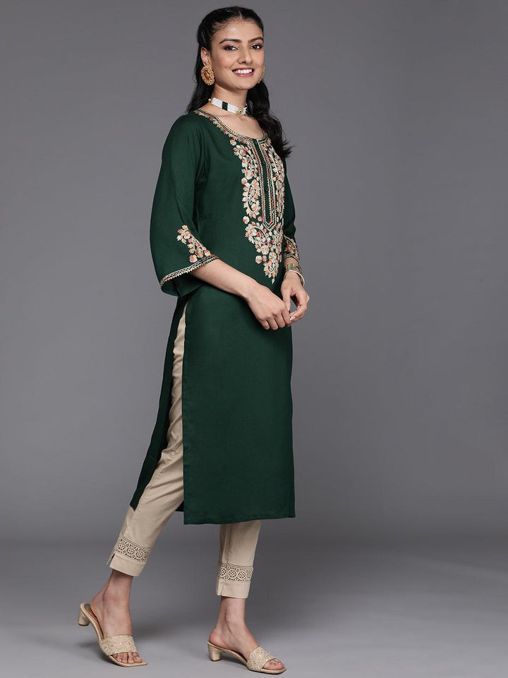 Green Embroidered Rayon Kurta - ShopLibas