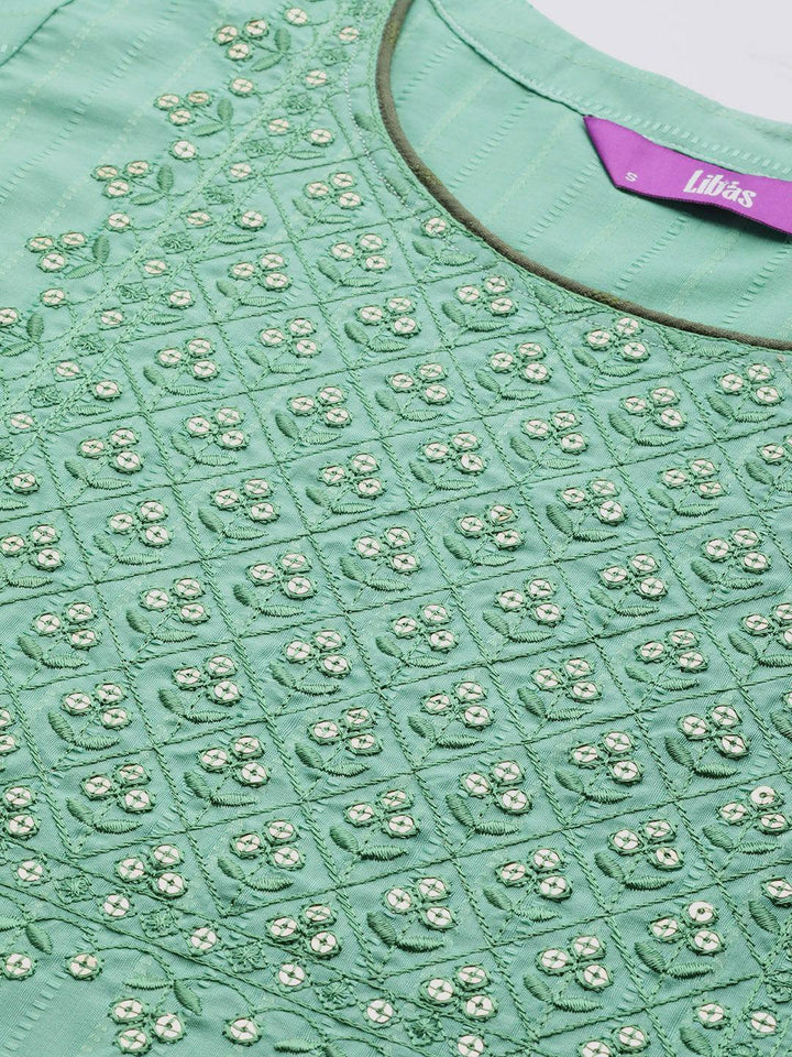 Green Embroidered Silk Straight Kurta - ShopLibas