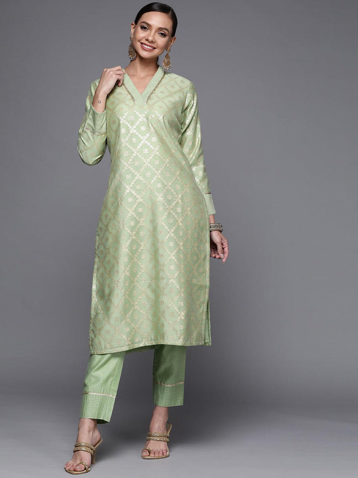 Green Woven Design Chanderi Silk Straight Kurta - ShopLibas