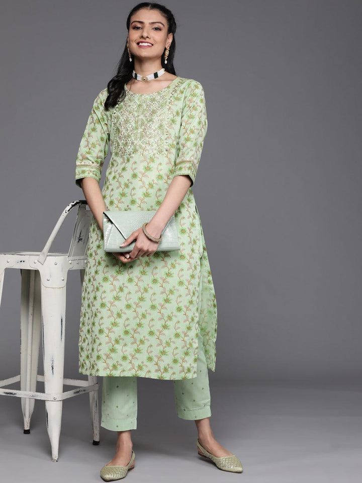 Green Yoke Design Cotton Silk Kurta - ShopLibas