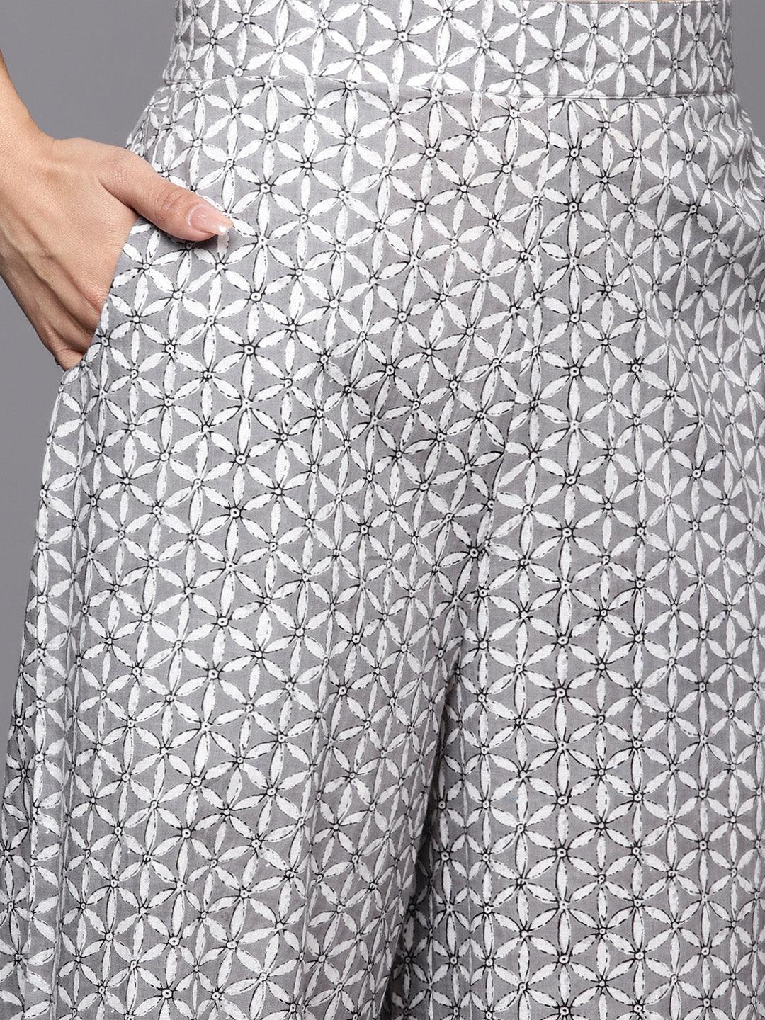 Grey Printed Cotton Night Suit - ShopLibas