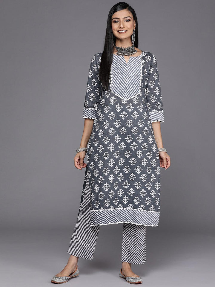 Grey Printed Cotton Straight Kurta - ShopLibas