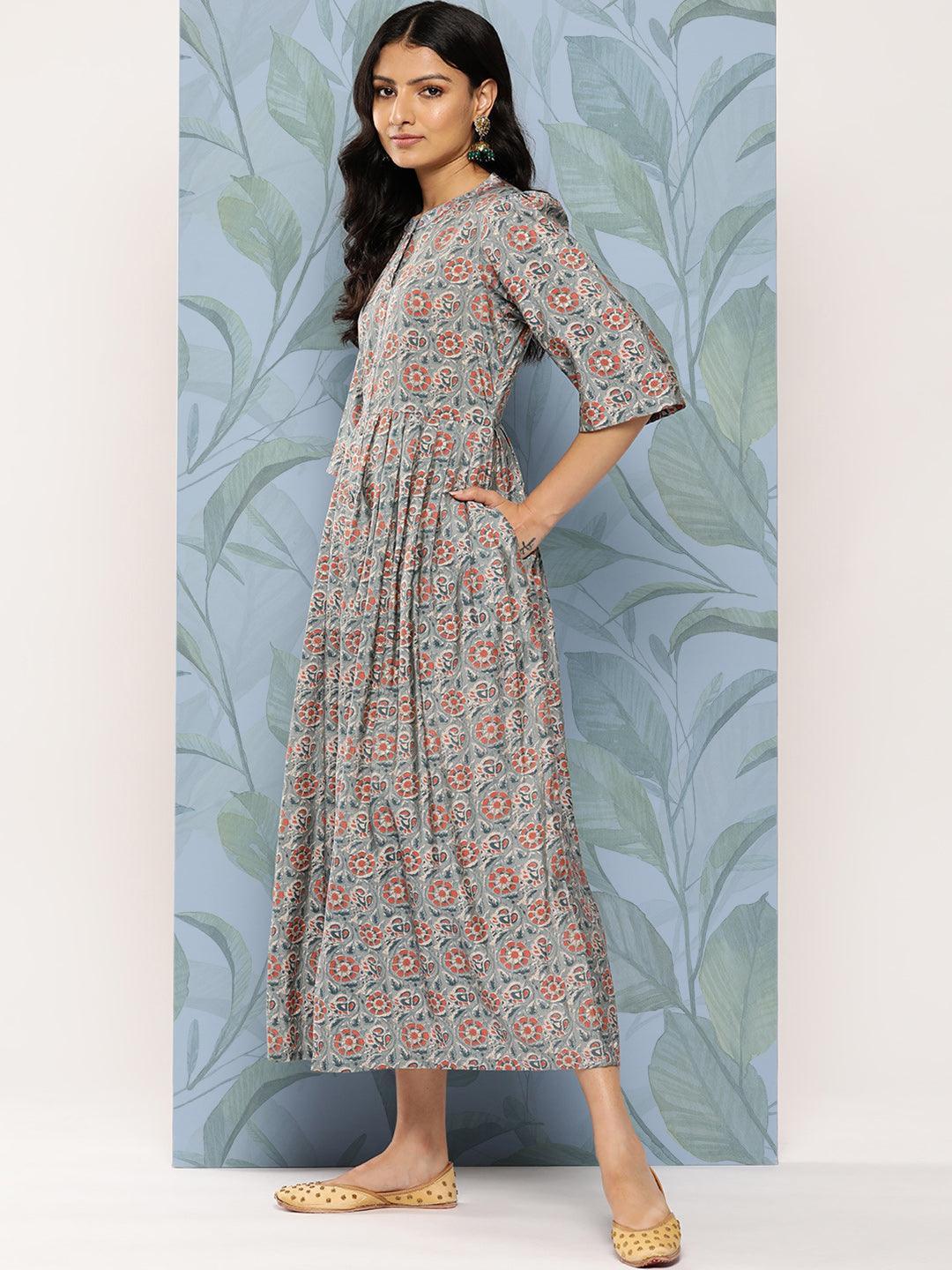 Grey Printed Silk Fit and Flare Dress S Grey Printed Silk Fit and Flare Dress S