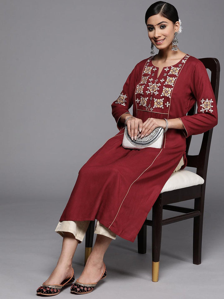 Maroon Yoke Design Rayon Kurta - ShopLibas