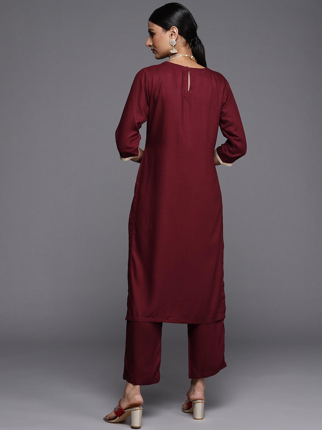 Maroon Yoke Design Wool Straight Kurta - ShopLibas
