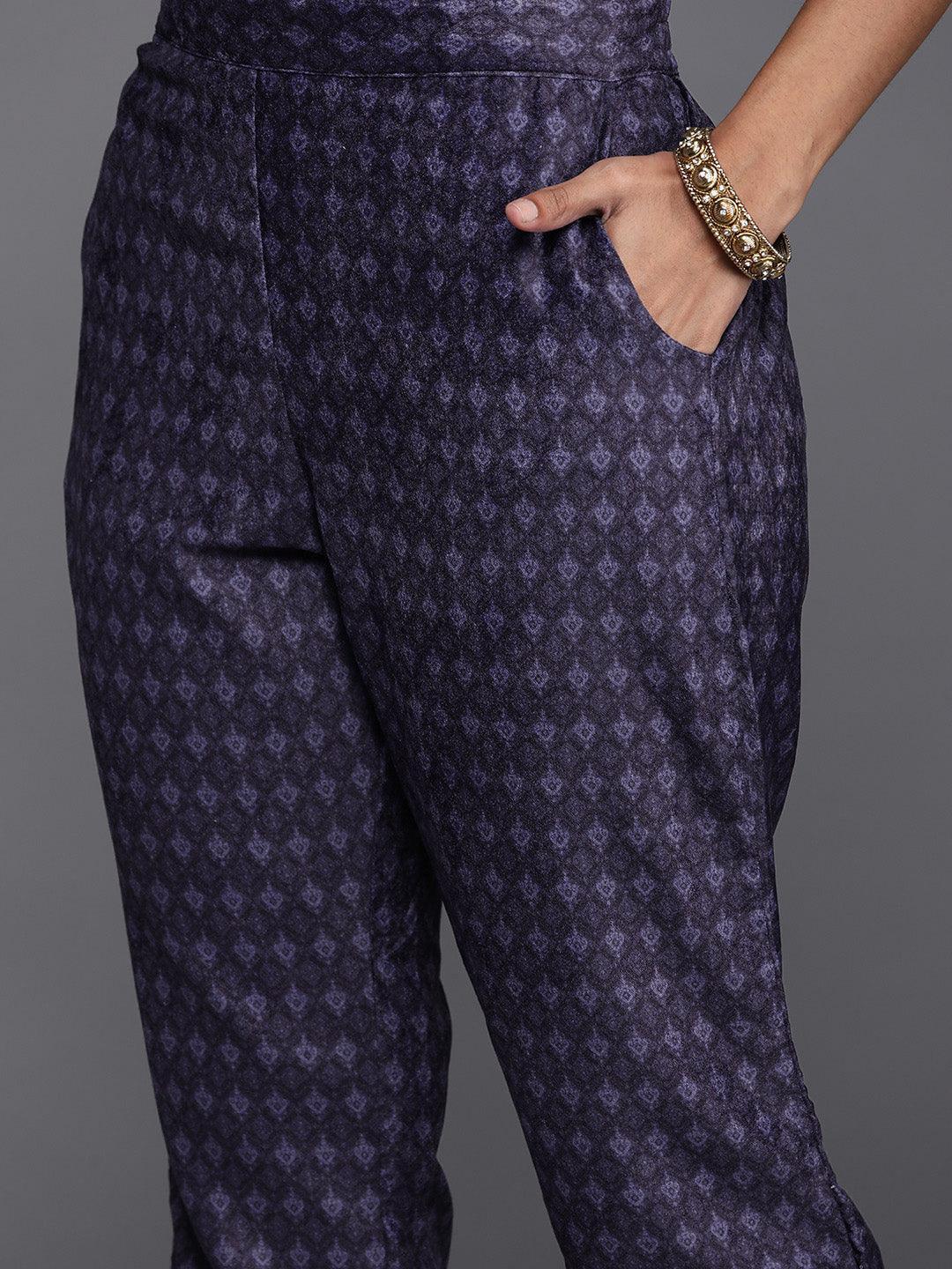 Multicoloured Printed Velvet Straight Suit Set With Trousers - Libas 