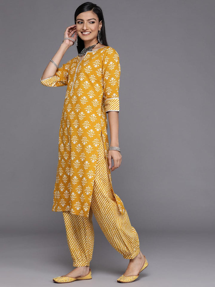 Mustard Printed Cotton Kurta - ShopLibas
