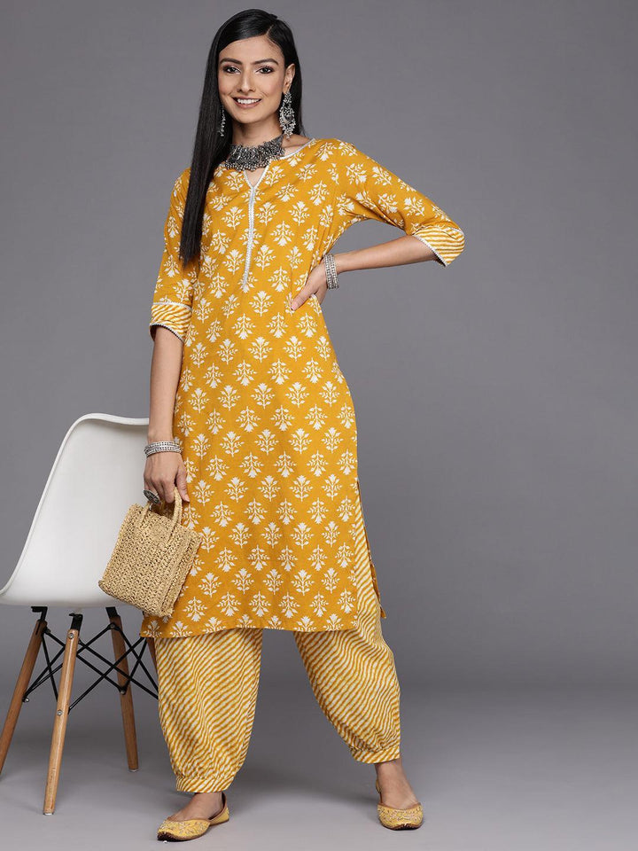 Mustard Printed Cotton Kurta - ShopLibas