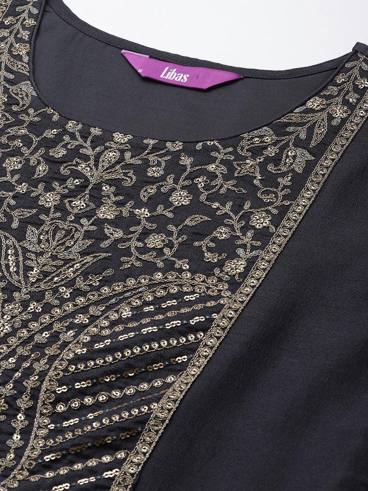 Navy Blue Yoke Design Silk Kurta - ShopLibas