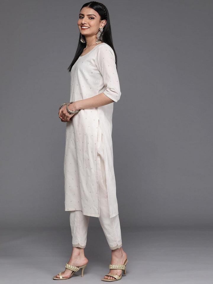 Off White Embellished Cotton Kurta - ShopLibas