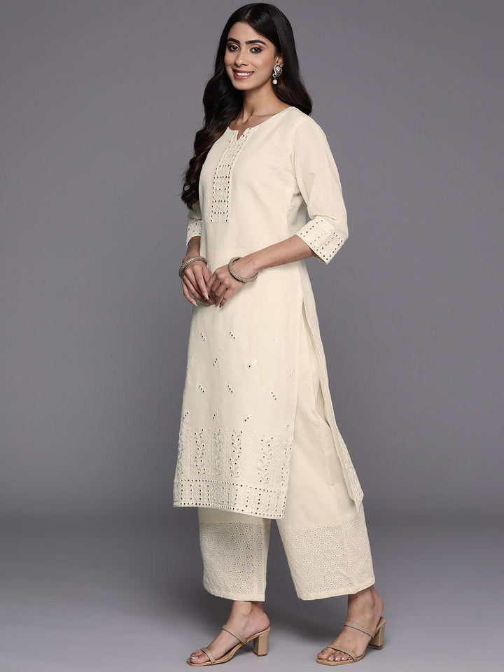 Off White Embroidered Cotton Straight Kurta