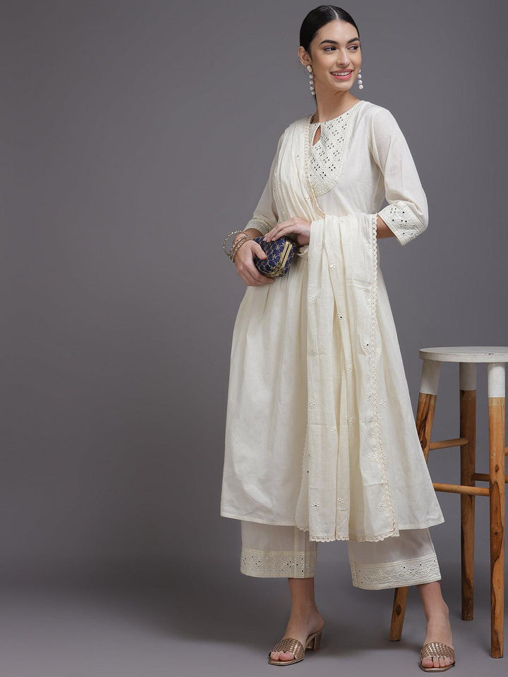 Off White Yoke Design Cotton Suit Set - ShopLibas