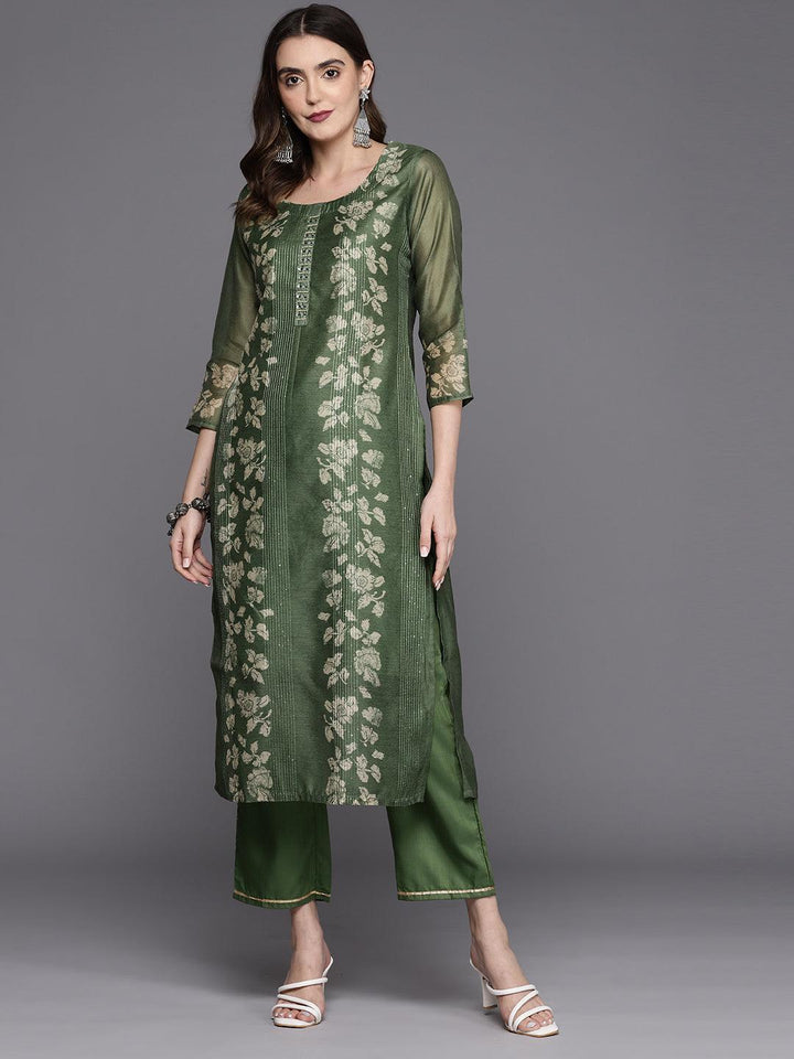 Olive Printed Silk Blend Straight Kurta With Trousers