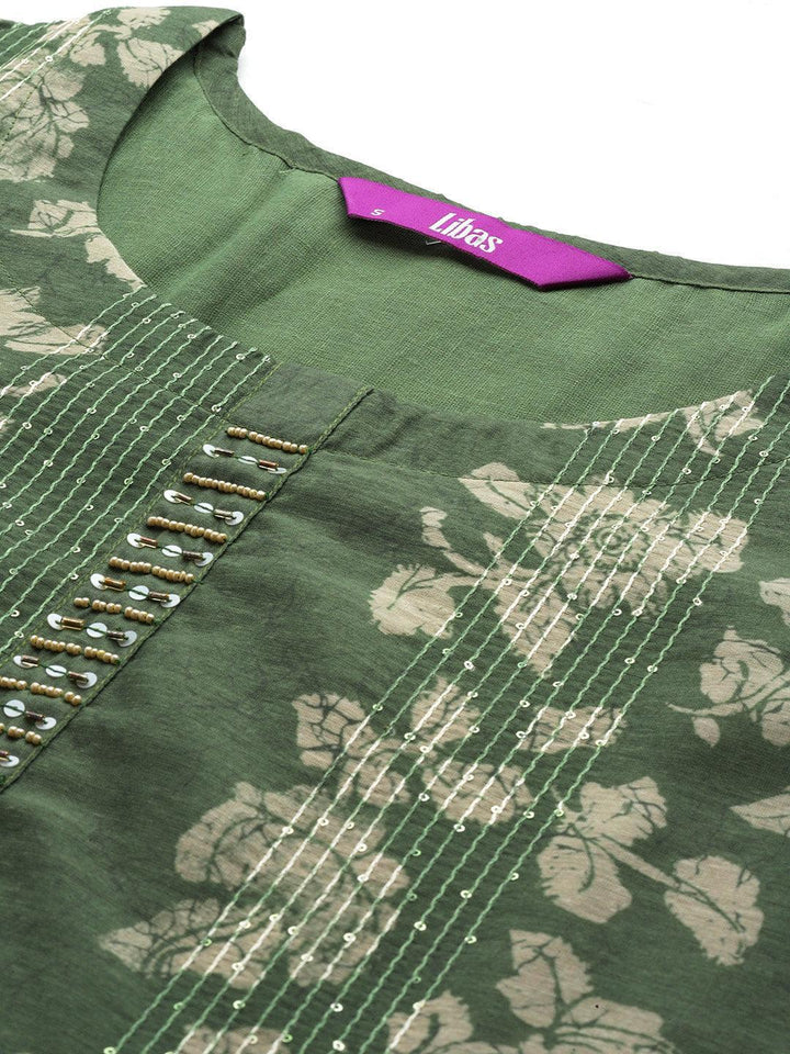 Olive Printed Silk Blend Straight Kurta With Trousers