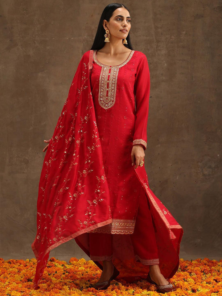 Pink Embroidered Silk Blend Suit Set With Trousers - ShopLibas