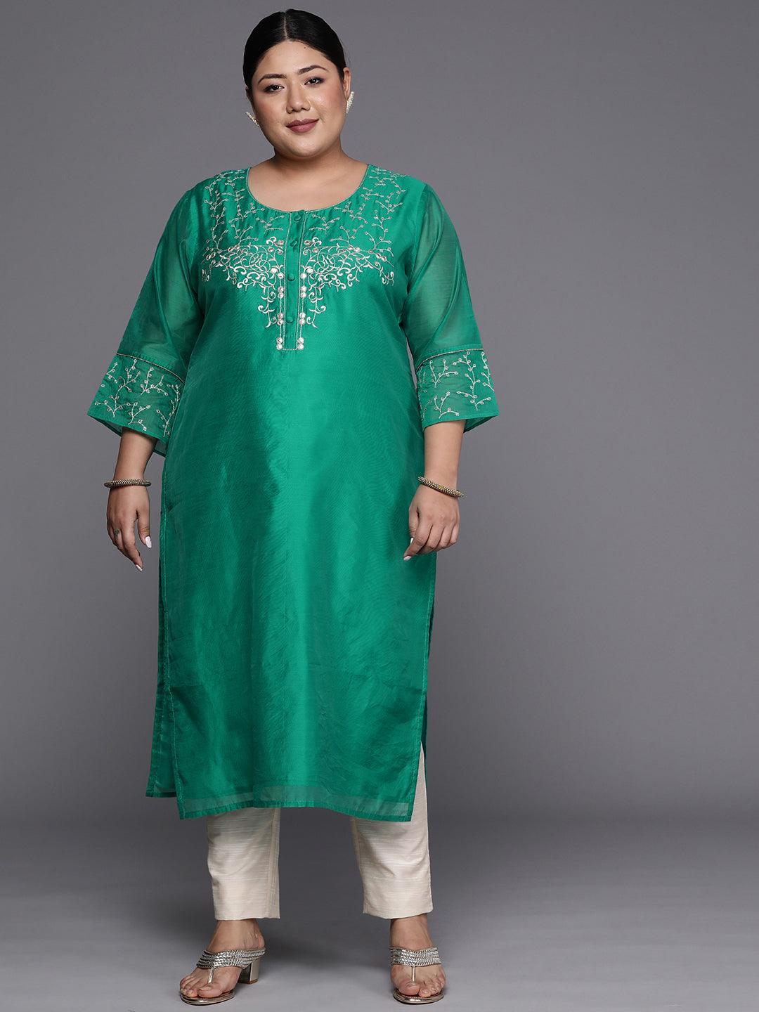 Plus Size Green Yoke Design Chanderi Silk Straight Kurta - ShopLibas