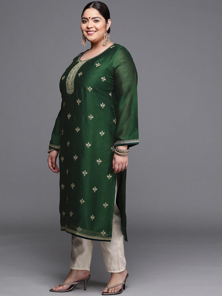 Plus Size Green Yoke Design Silk Kurta - ShopLibas