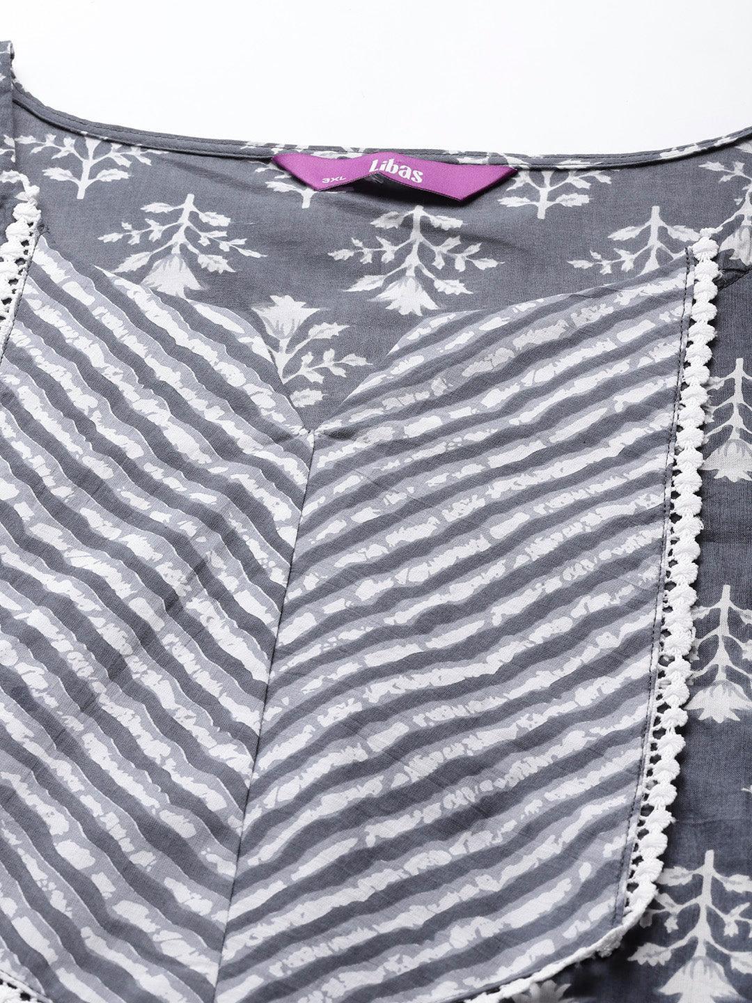 Plus Size Grey Printed Cotton Straight Kurta - ShopLibas 