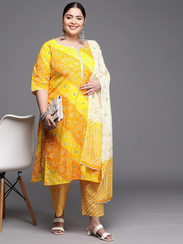 Plus Size Yellow Printed Cotton Suit Set