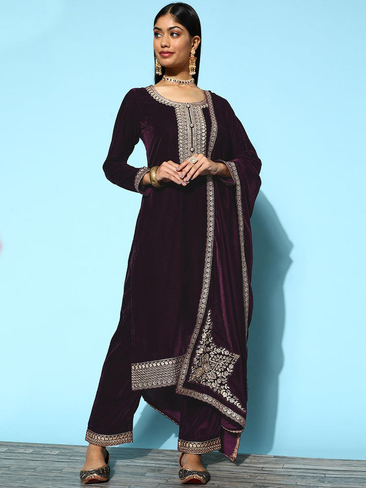 Purple Embroidered Velvet Straight Suit Set - ShopLibas