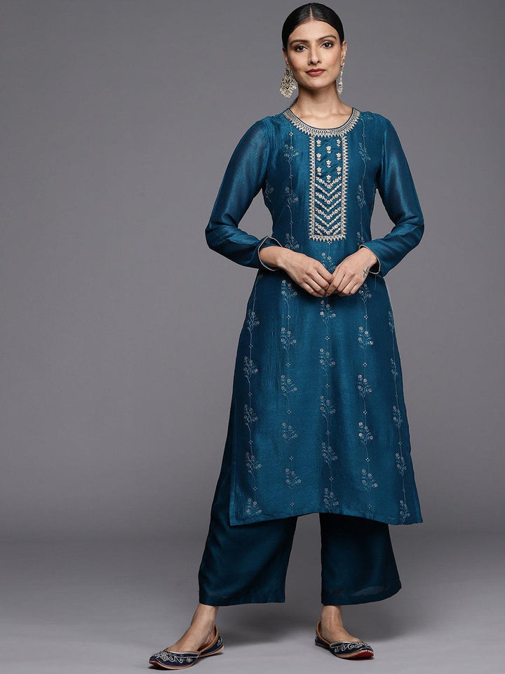 Teal Embroidered Silk Straight Kurta