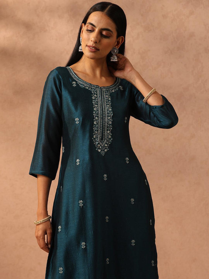 Teal Embellished Silk Straight Kurta