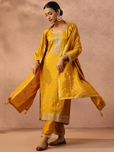 Yellow Embroidered Silk Blend Suit Set With Trousers - ShopLibas