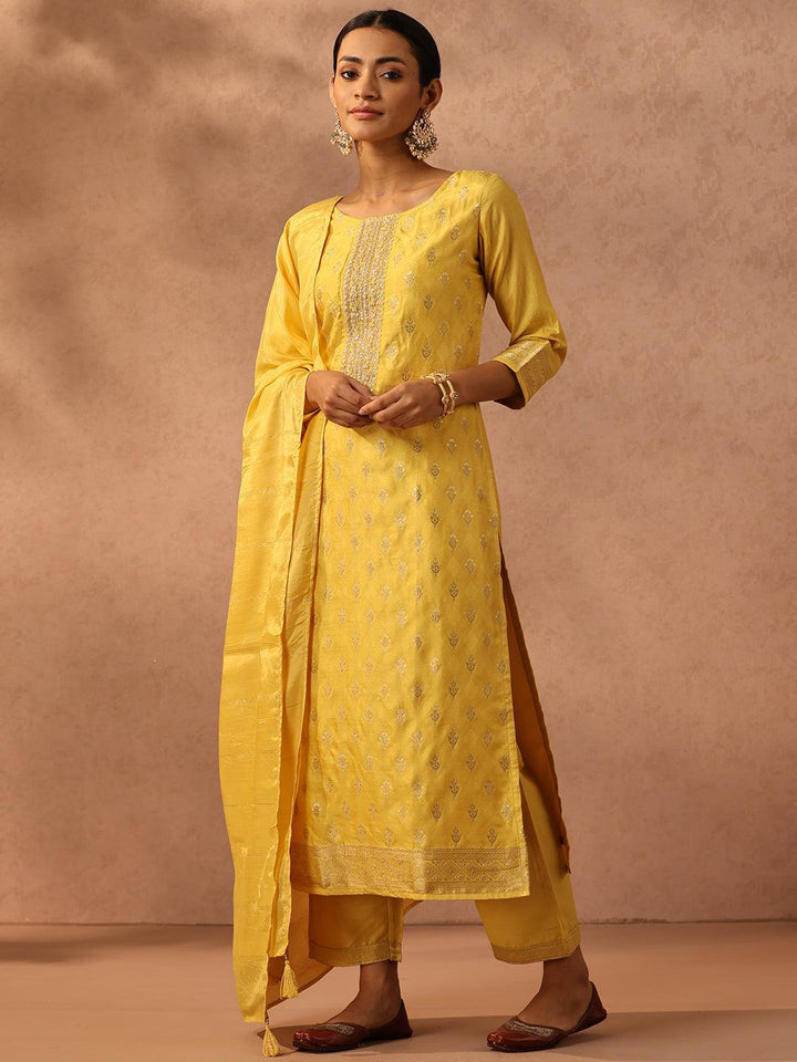 Yellow Embroidered Silk Blend Suit Set With Trousers